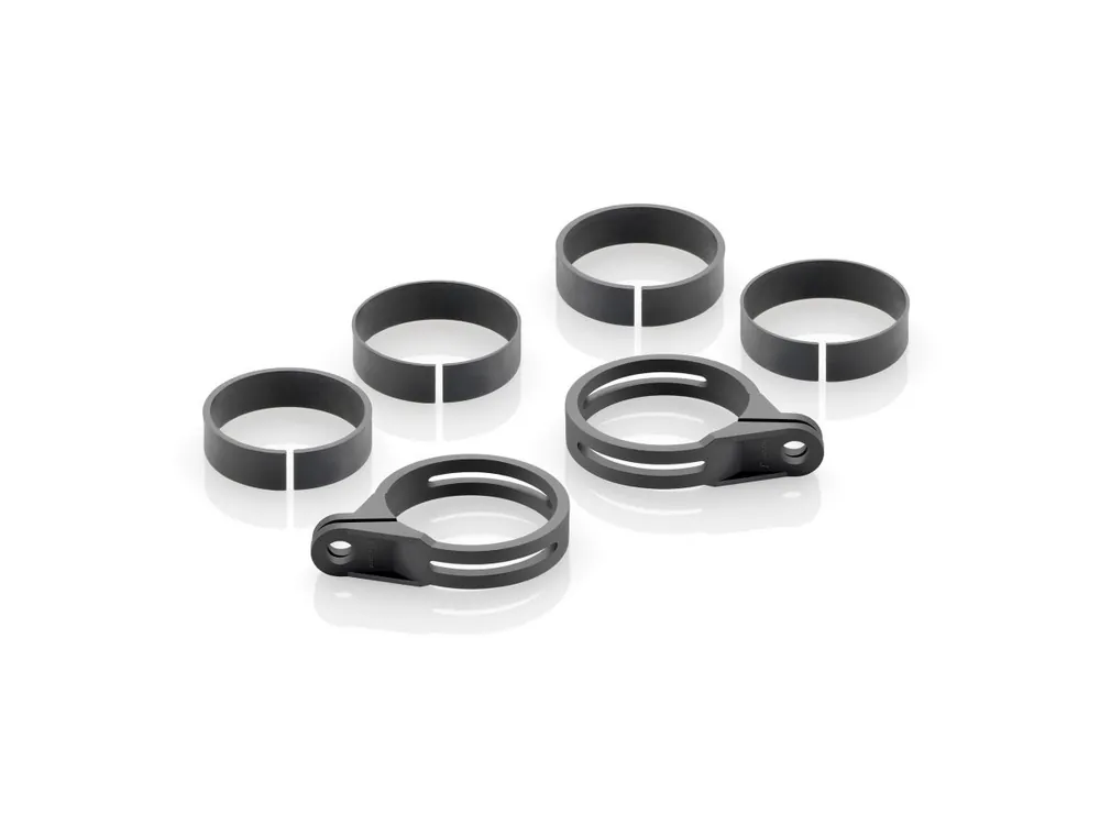 KIT MONTAGGIO INDICATORI DIREZIONE ANTERIORI 48-55MM RIZOMA DUCATI STREETFIGHTER V2 / S 2022-2025- A Buon Prezzo