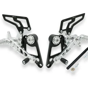PEDANE REGOLABILI S4RS CNC RACING DUCATI MONSTER S2R 1000 2005-07- Direttamente Dal Produttore
