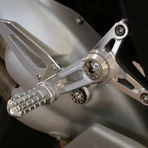 KIT COMPLETO PEDANE REGOLABILI MOTOCORSE MV AGUSTA F3 800 RC 2016-2017- Subito Disponibile