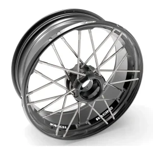 Offerta CERCHIO POSTERIORE STANDARD R6.00X17 PIN 54 JONICH DUCATI STREETFIGHTER V2 2022-2024-