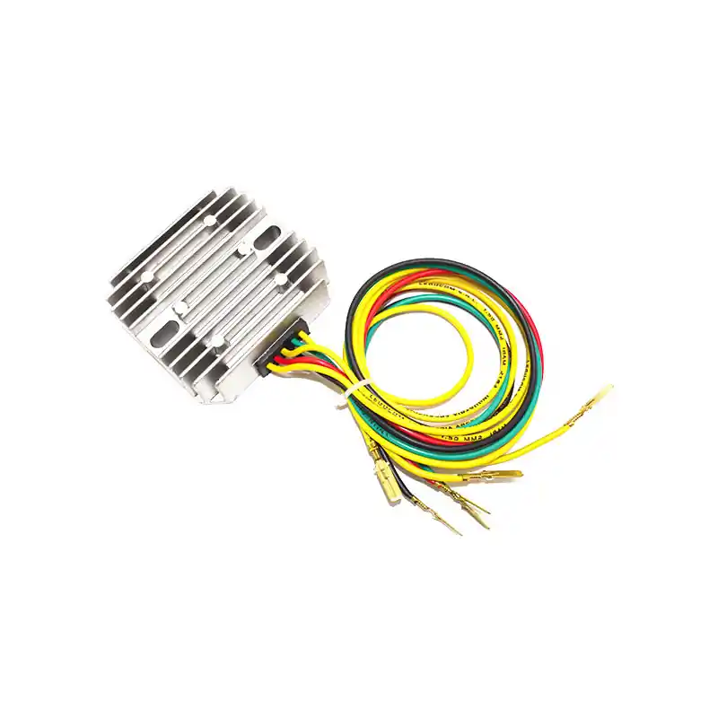 Prezzo Basso REGOLATORE TRIFASE 12V/35A-6 CAVI-60 CM.