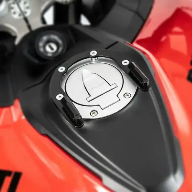 Promozione Esclusiva Flangia Hepco & Becker Tankring per Ducati Multistrada V2/S dal 2025-