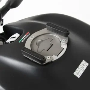 Flangia Hepco & Becker Tankring per Ducati Monster 821 dal 2018- Must-Have