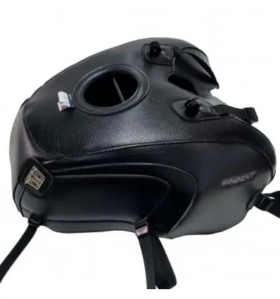 Esclusivo Copriserbatoio Bagster per Triumph Trident 660 in similpelle nero-