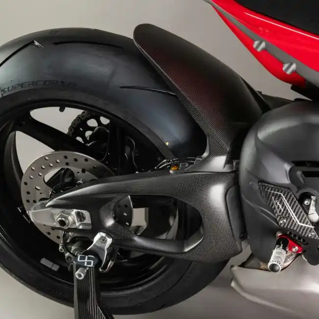 Novità Protezioni per forcellone posteriore Lightech Carbonio opaco Per Ducati Panigale V4 dal 2025-
