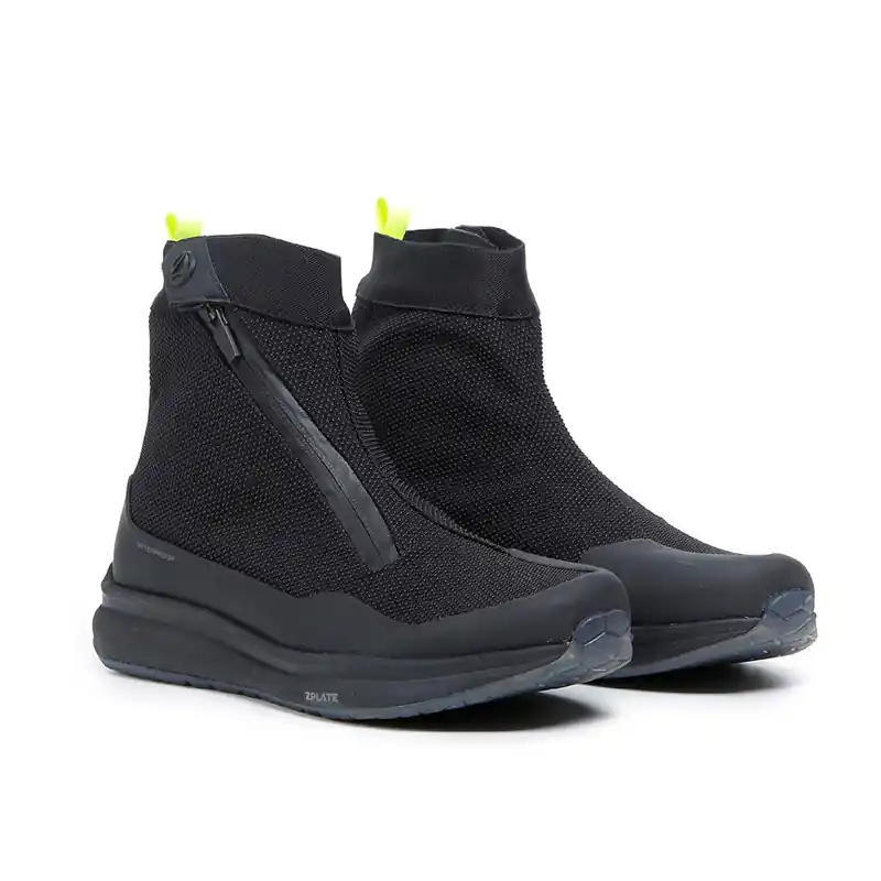 Scarpe MomoDesign Firegun-1 WP nero- Professionale