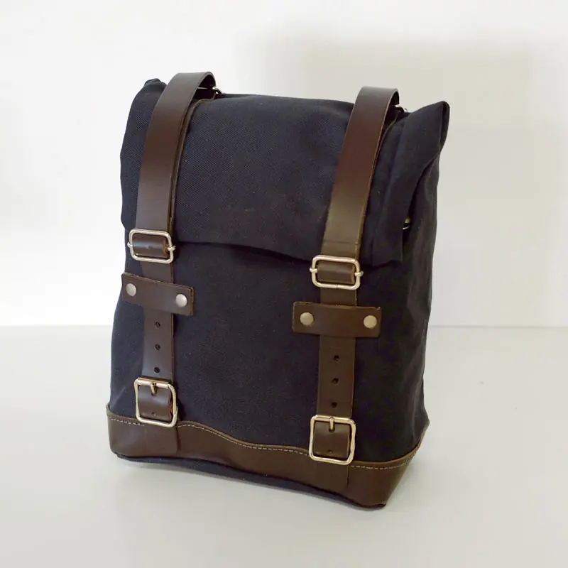 Unit Garage Borsa laterale + telaio Triumph UG1005 nero- Offerta