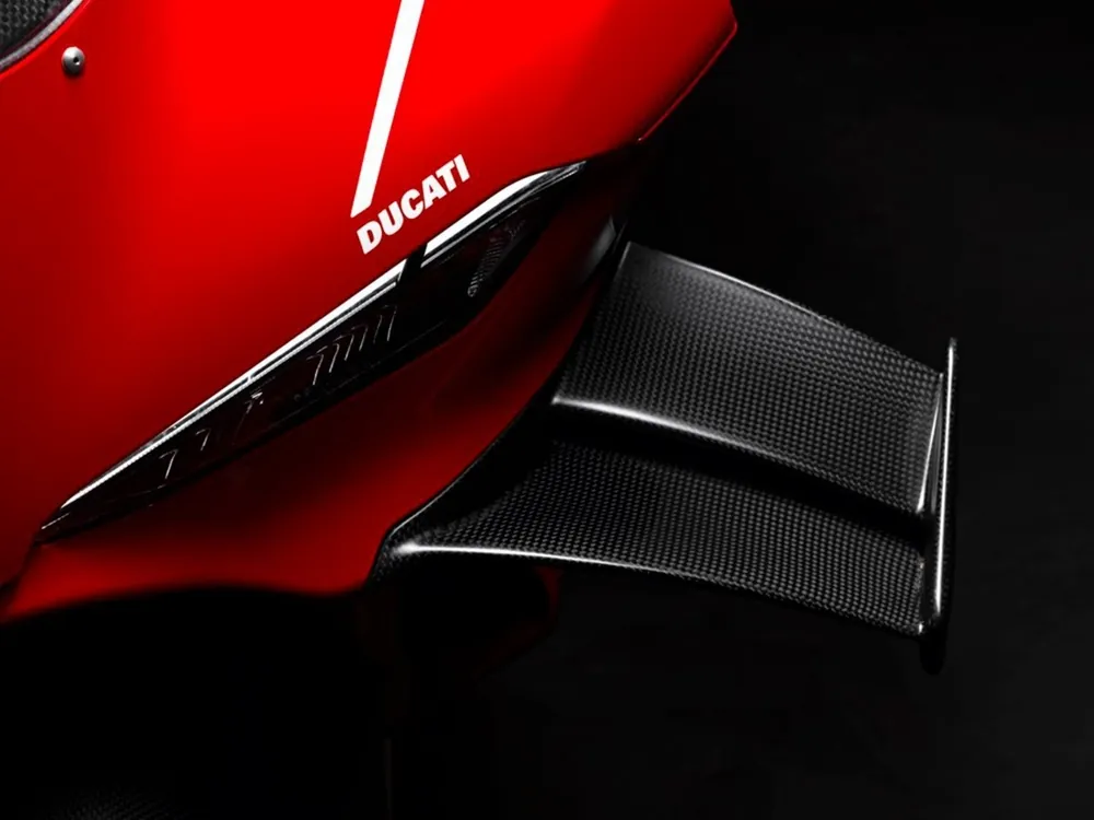 COPPIA ALI CARBONIO OPACO DUCATI PERFORMANCE DUCATI PANIGALE V4 R 2026- Spedizione Espresso
