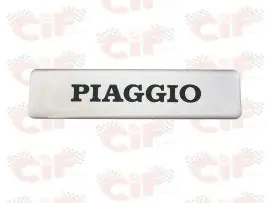 Novità TARGHETTA "PIAGGIO" RESINATA ADESIVA X FRONTALI VESPA - CIF - 5780-R
