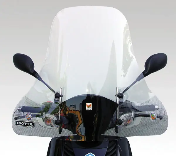 ISOTTA Parabrezza media protezione per Carnaby 125-200-250 Occasione Imperdibile