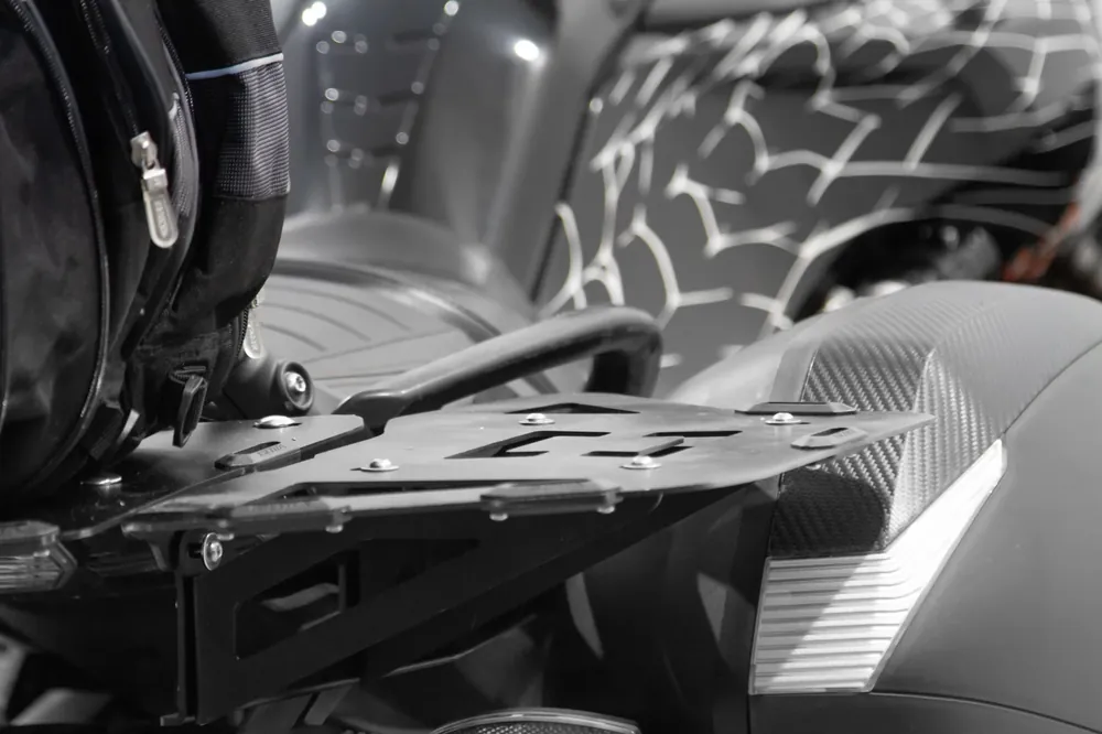Reso Gratuito ISOTTA Coppia supporto borse laterale per CAN AM SPYDER F3 dal 2014