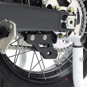 Nuova Collezione ISOTTA Protezione catena per HONDA AFRICA TWIN CRF 1100 L  2020>