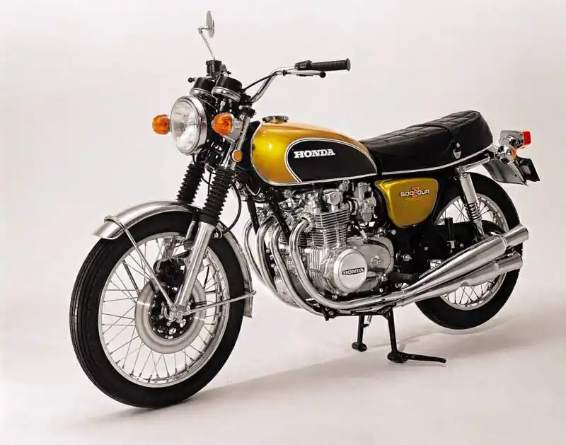 KIT STAFFE MARMITTE PER CB500-K0-K1-K2 HONDA Quantità Limitata