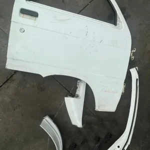 A Buon Prezzo SPORTELLO DESTRO PIAGGIO QUARGO USATO