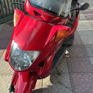 Non Perdere CARENA ANTERIORE SUPERIORE ORIGINALE HONDA PHANTOM 150 1999