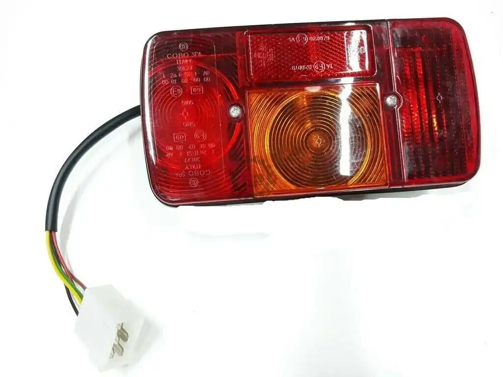 Super Prezzo 581340 FANALE POSTERIORE SINISTRO APE TM P 703 FL 2 TM P 703 V